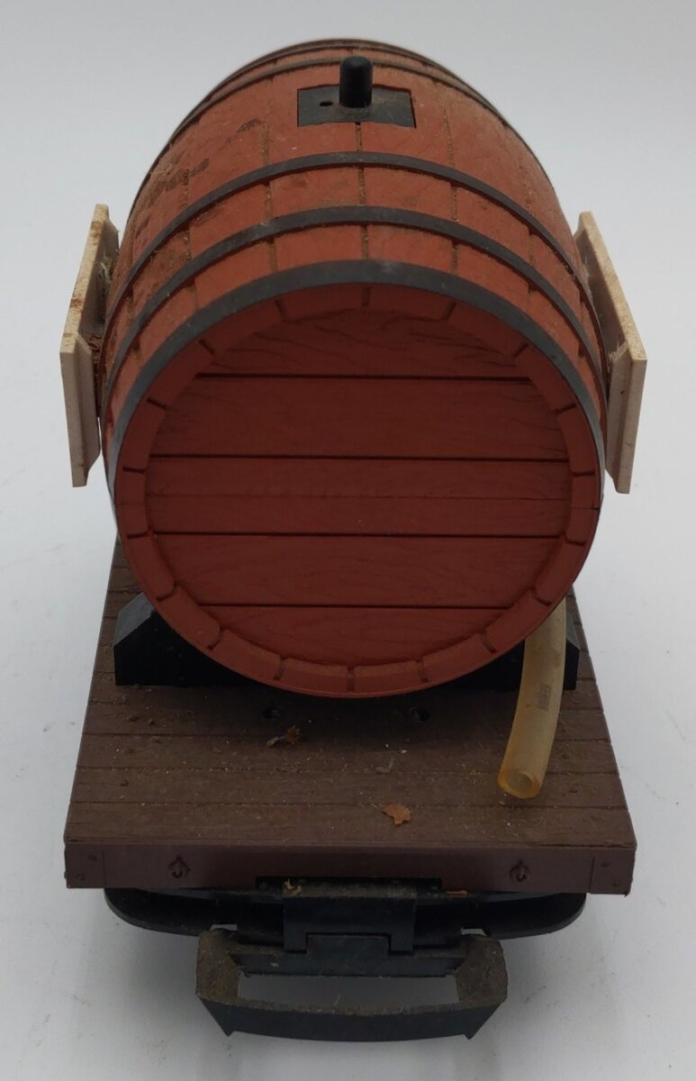 LGB 4047 G Scale Flatcar with Ferdinand Pieroth Whiskey Barrel EX