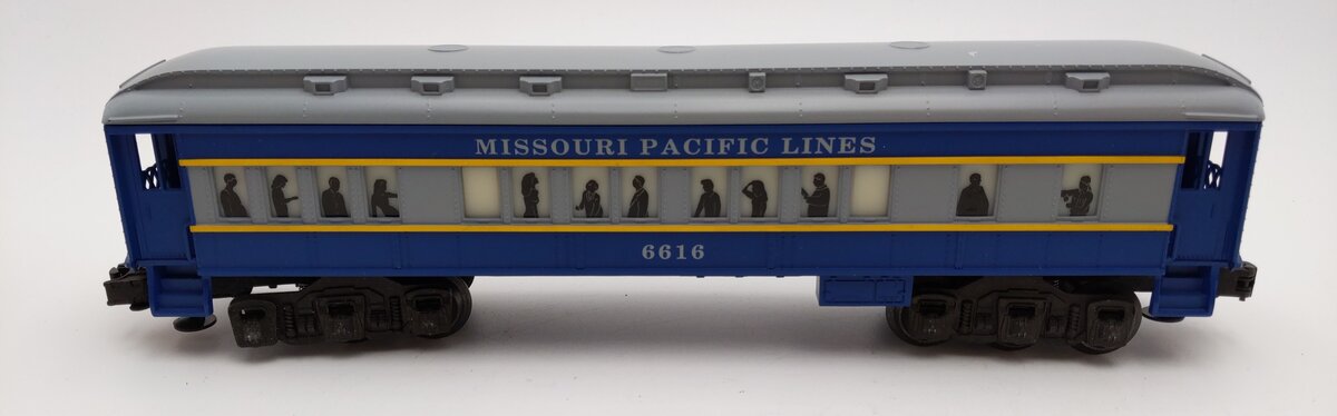 Lionel 6-16077 O Gauge Missouri Pacific Passenger Car #6616/Box