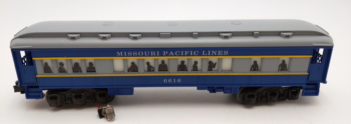 Lionel 6-16077 O Gauge Missouri Pacific Passenger Car #6616/Box