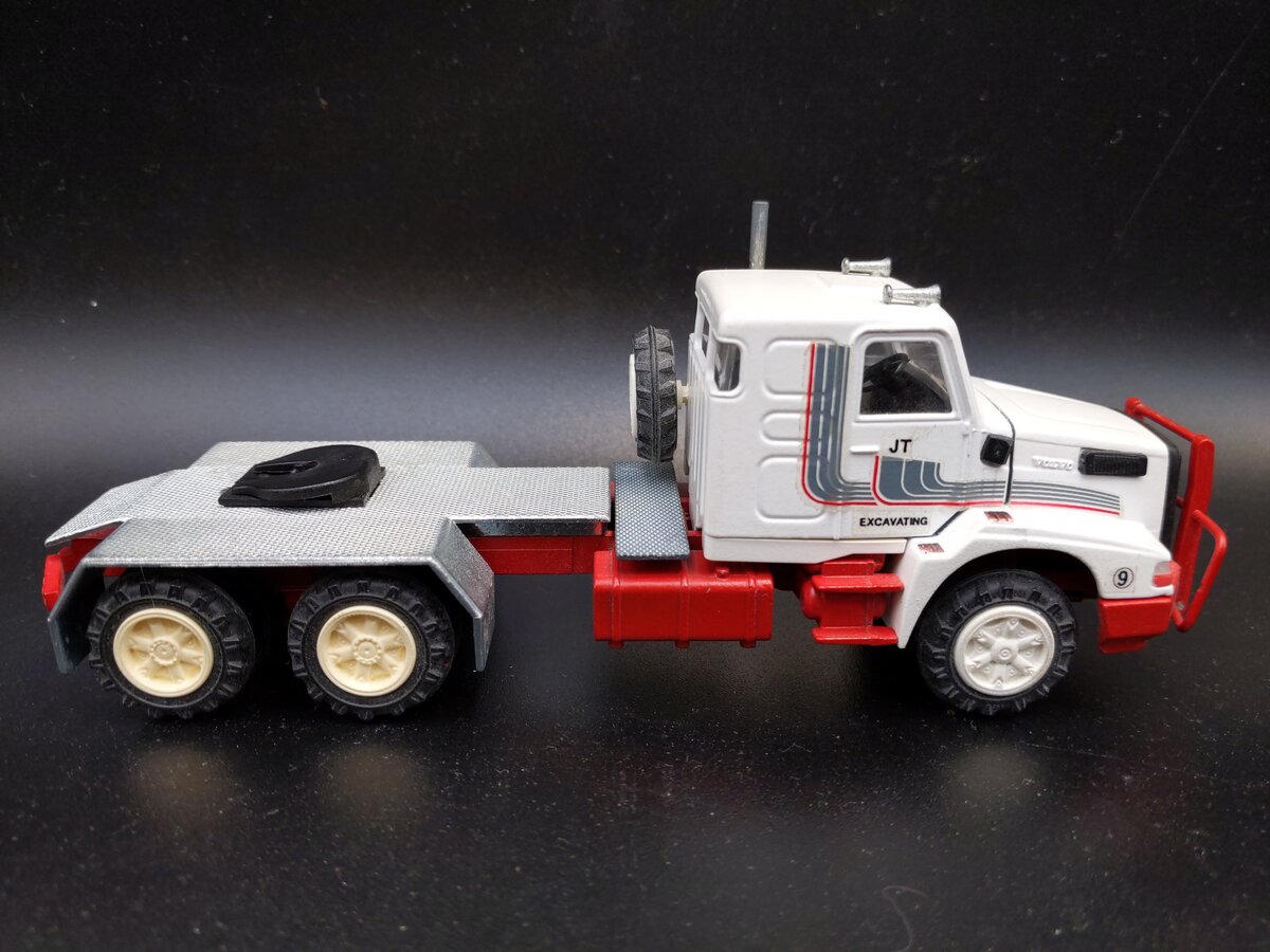 Conrad 0012 1:50 Scale Volvo NL12 Truck EX