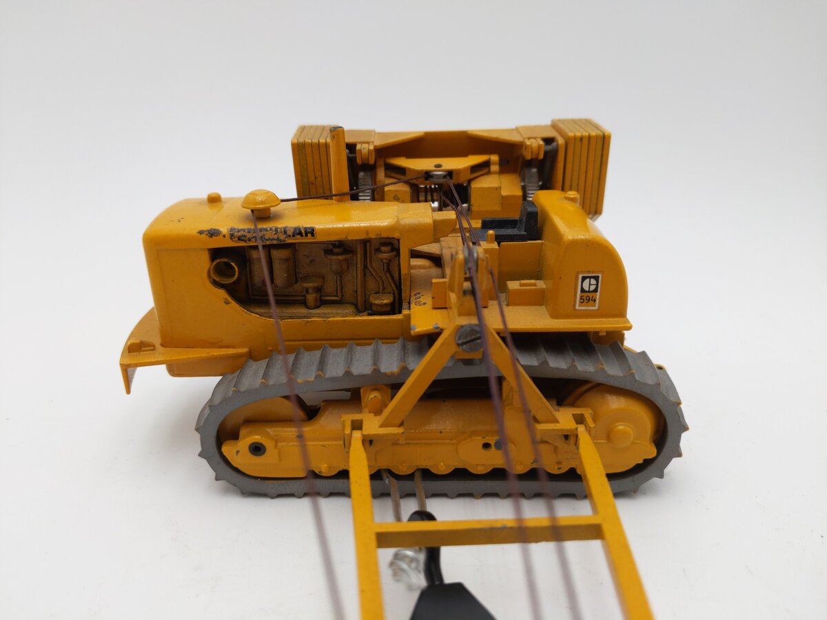 Gescha 2872 1:50 Scale Diecast Caterpillar 594 Pipelayer EX