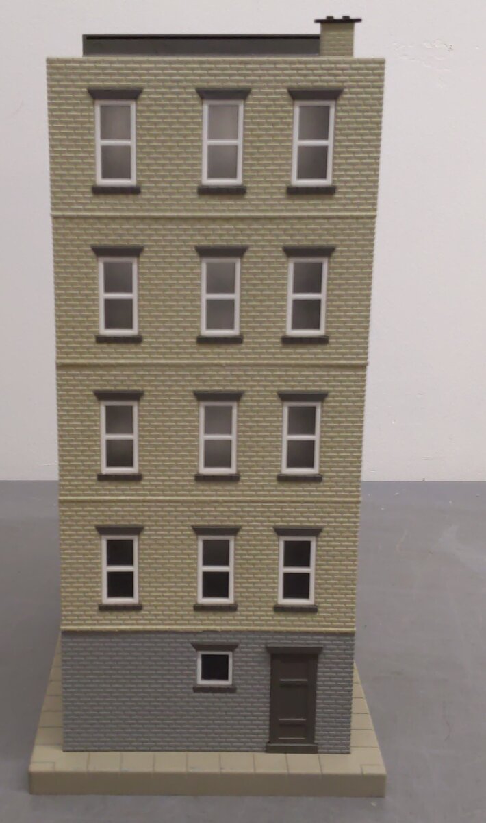 MTH 30-90237 O Gauge Frederick Ave 5-Story Hotel VG