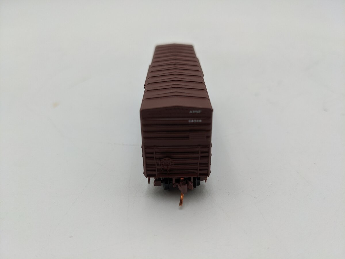 Micro-Trains 02454380 N ATSF 40' Standard Single Door Boxcar #39536 LN/Box