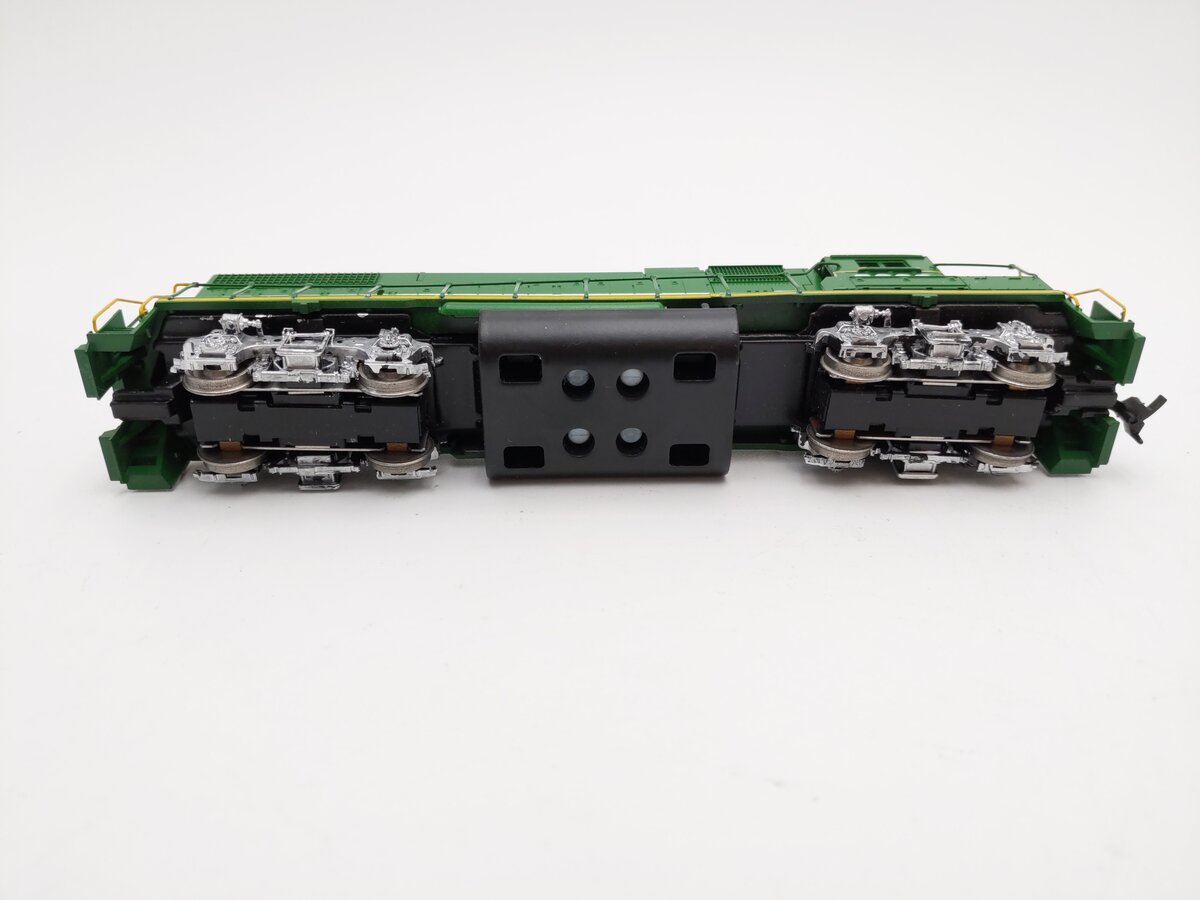 Athearn HO Arizona & California EMD GP38-2 Diesel Locomotive -Custom/Box