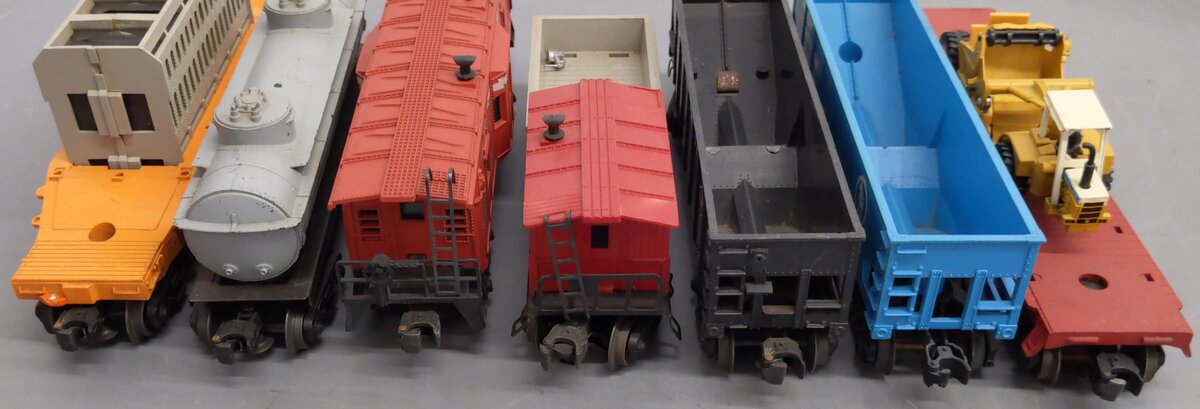Lionel Vintage O Gauge Freight Cars 9011, 6119, 6519, 6465, 6571, 6812, 25000[7] VG