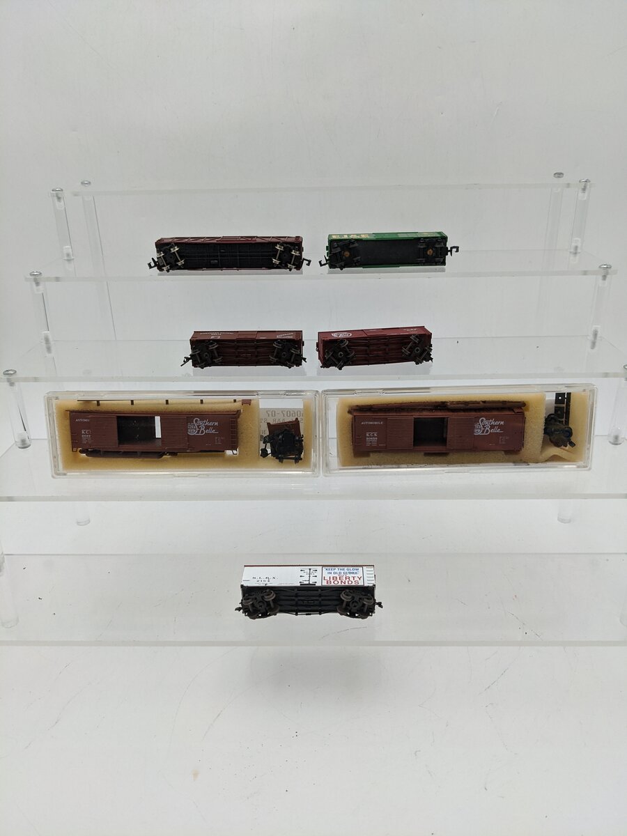 Athearn & Others N Scale Assorted Train Cars [7] VG/Box