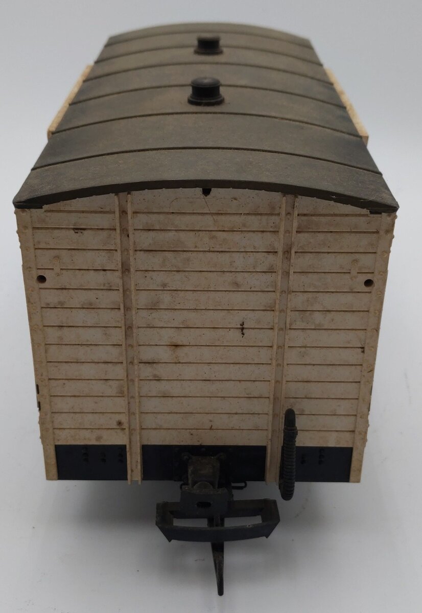 LGB 4131 G Scale Lowenbrau Beer Boxcar VG