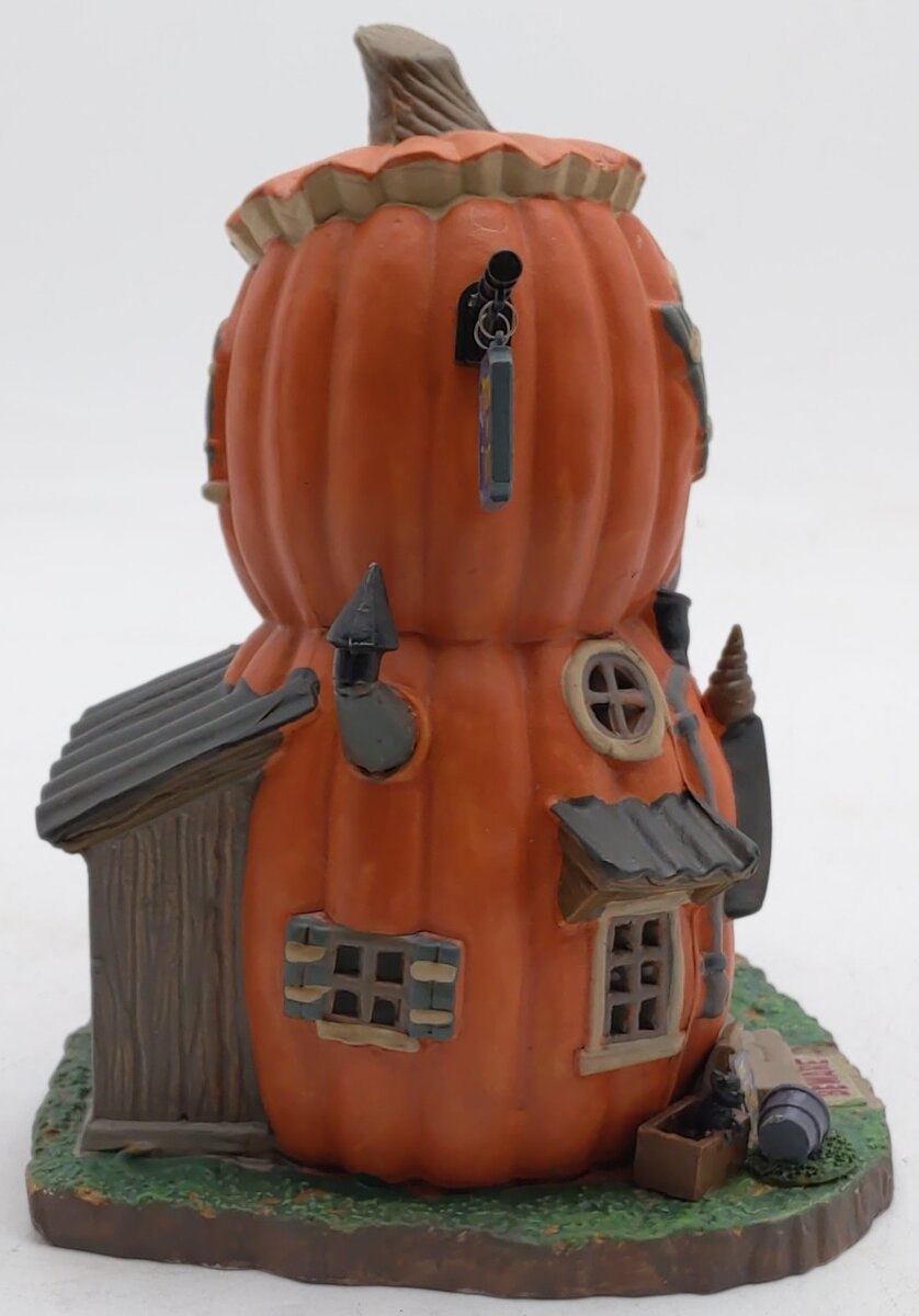 Lemax 85310 Spooky Town Squash Shack Display EX/Box