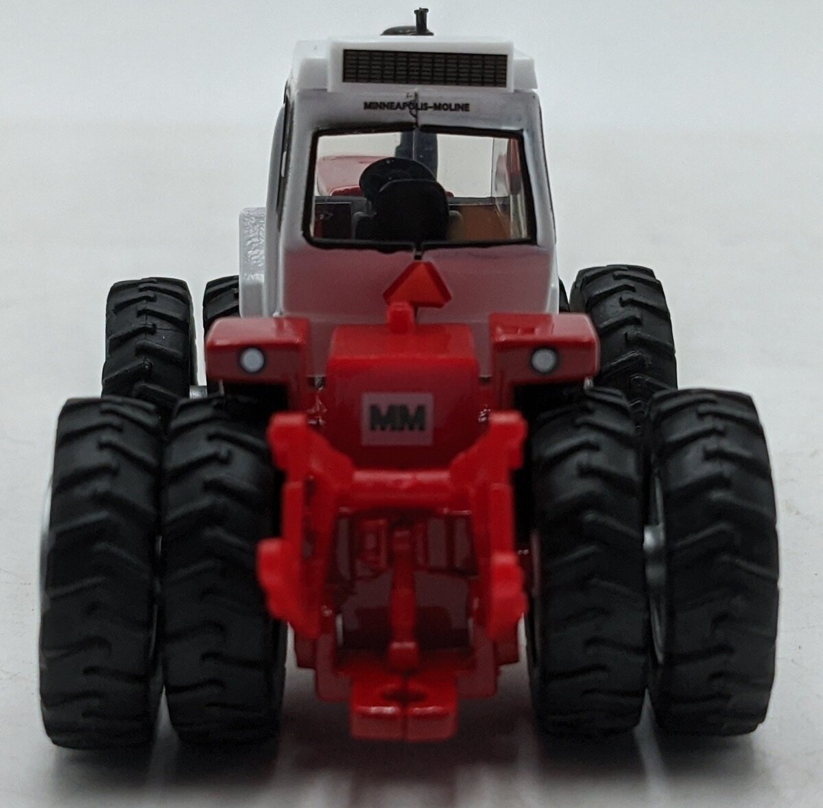 Ertl 16394OTP 1:64 Diecast Minneapolis-Moline Tractor 2019 National Farm Show NIB