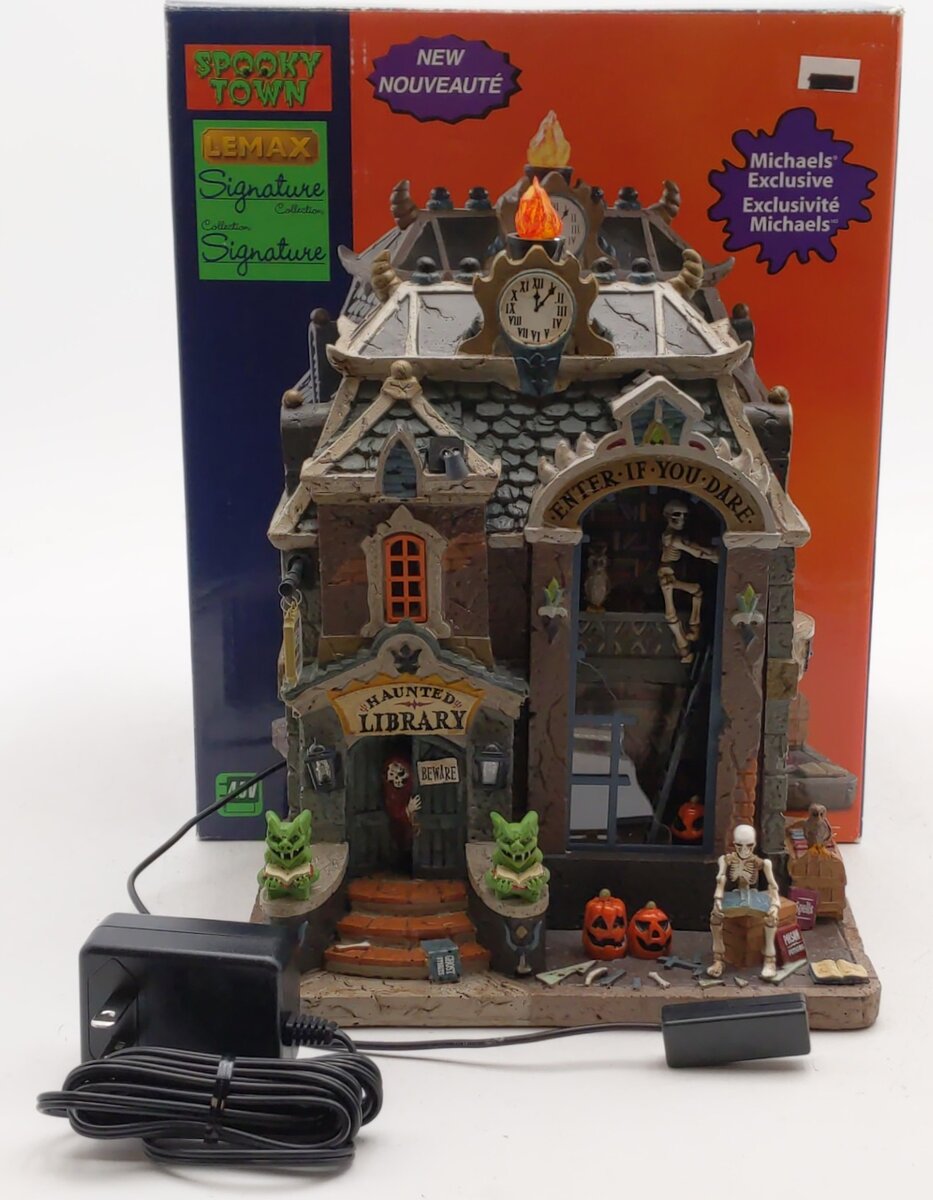 Lemax 95441 Spooky Town Haunted Library Display EX/Box