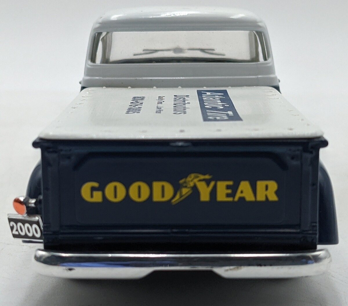 SpecCast 1:25 Scale Diecast 1957 Dodge D100 Stepside Pickup Coin Bank VG/Box