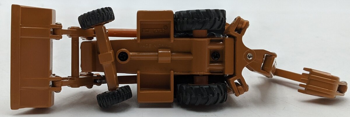 Ertl 14155 1:50 Diecast 580M Tractor Loader Backhoe NIB