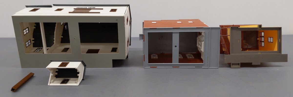 O Gauge Assorted Buildings [3] EX