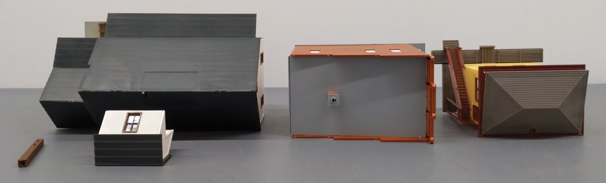 O Gauge Assorted Buildings [3] EX