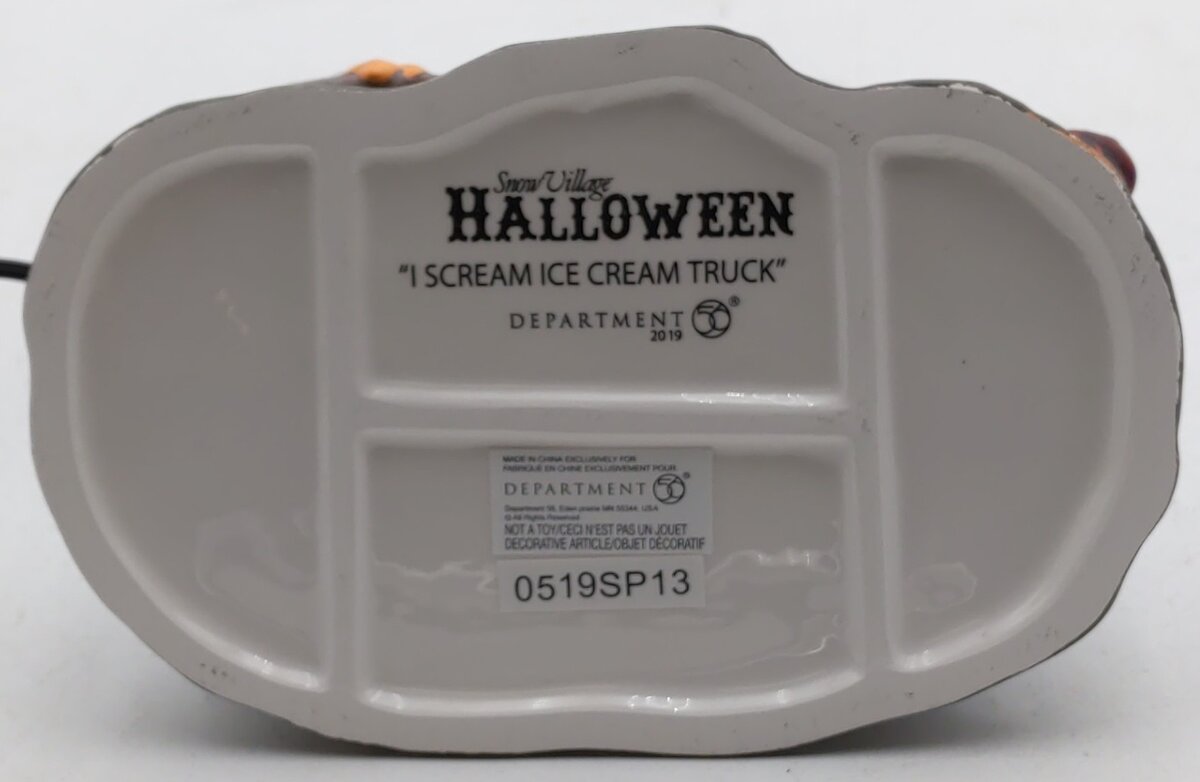 Dept 56 Snow Village Halloween "I Scream Ice Cream Truck" Ceramic Display EX/Box