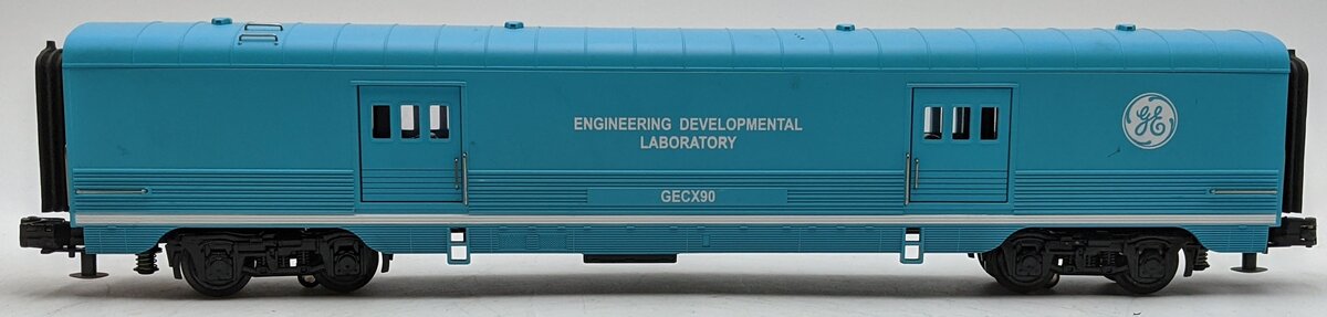 MTH 30-67829 O G.E. Evolution 60' Streamlined Baggage Car VG/Box