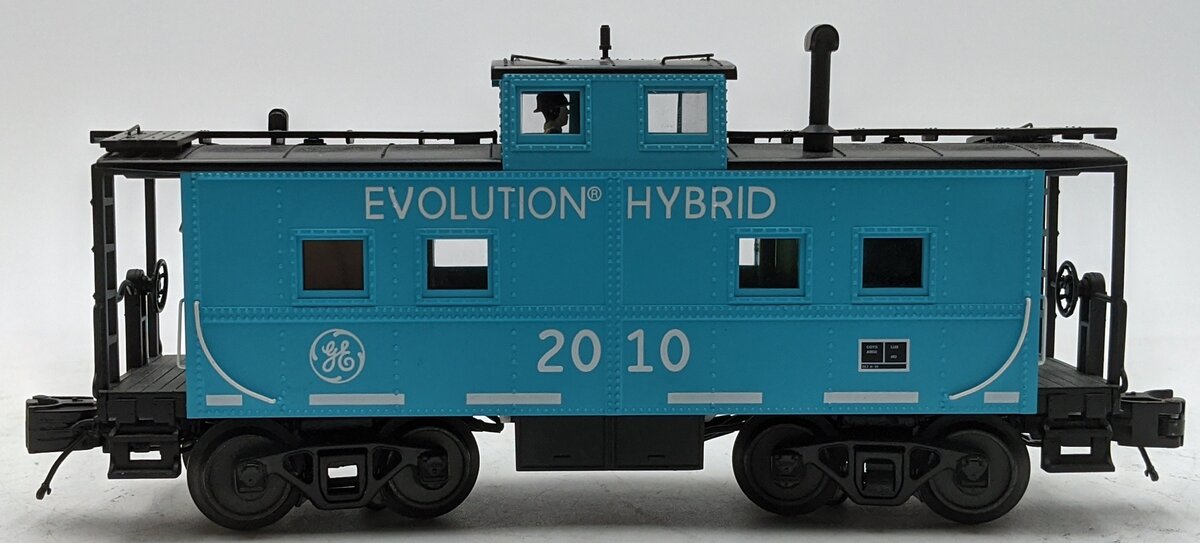 MTH 30-77262 O Gauge G.E. Evolution Steel Caboose #2010 VG/Box