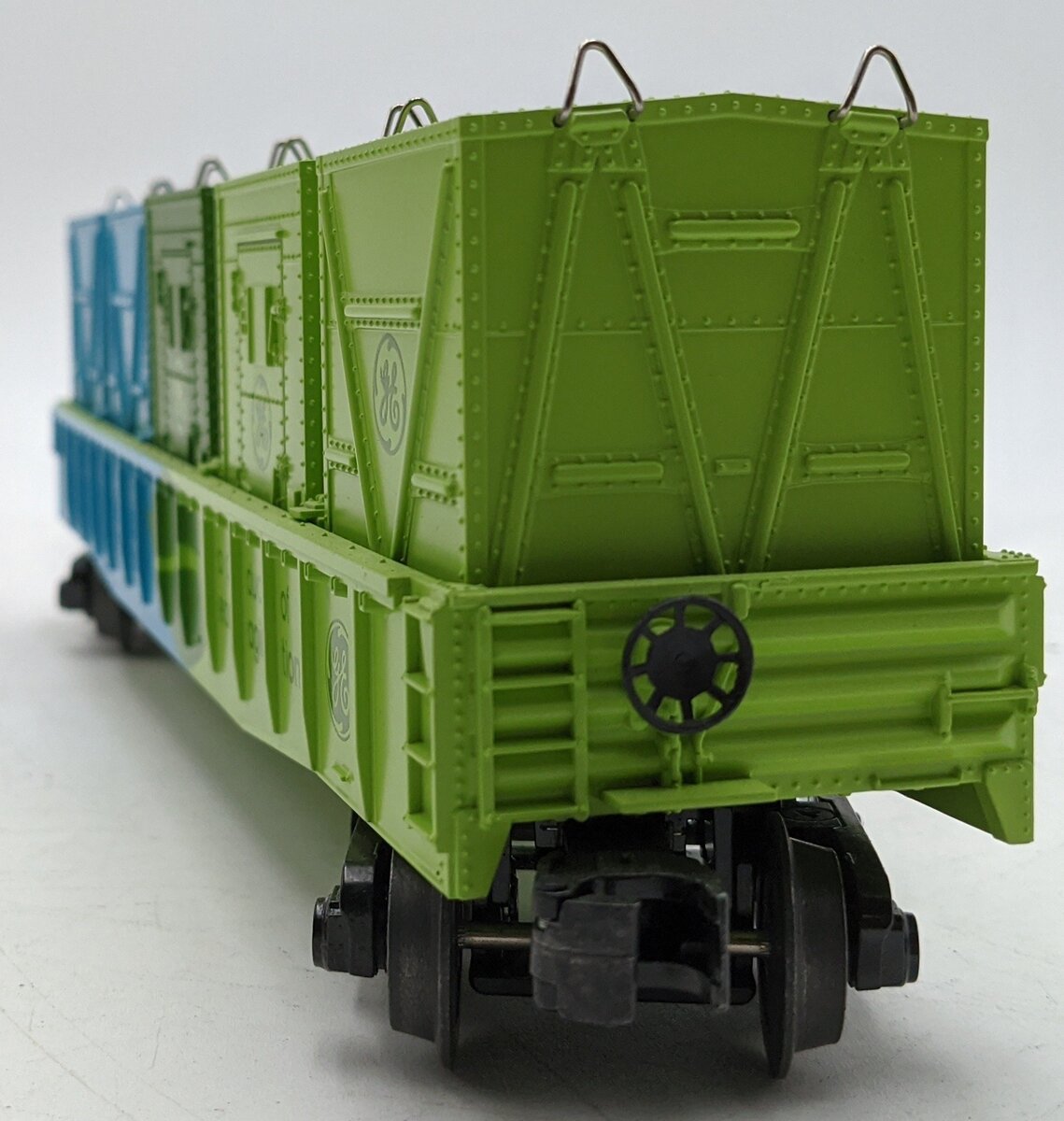 MTH 30-72199 O G.E. Evolution Gondola Car with LCL Containers #2019 EX/Box