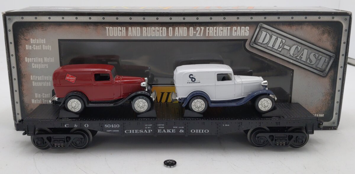 MTH 30-8304 O Chesapeake & Ohio Diecast Flatcar w/ 1932 Ertl Panel Vans #80410 EX/Box
