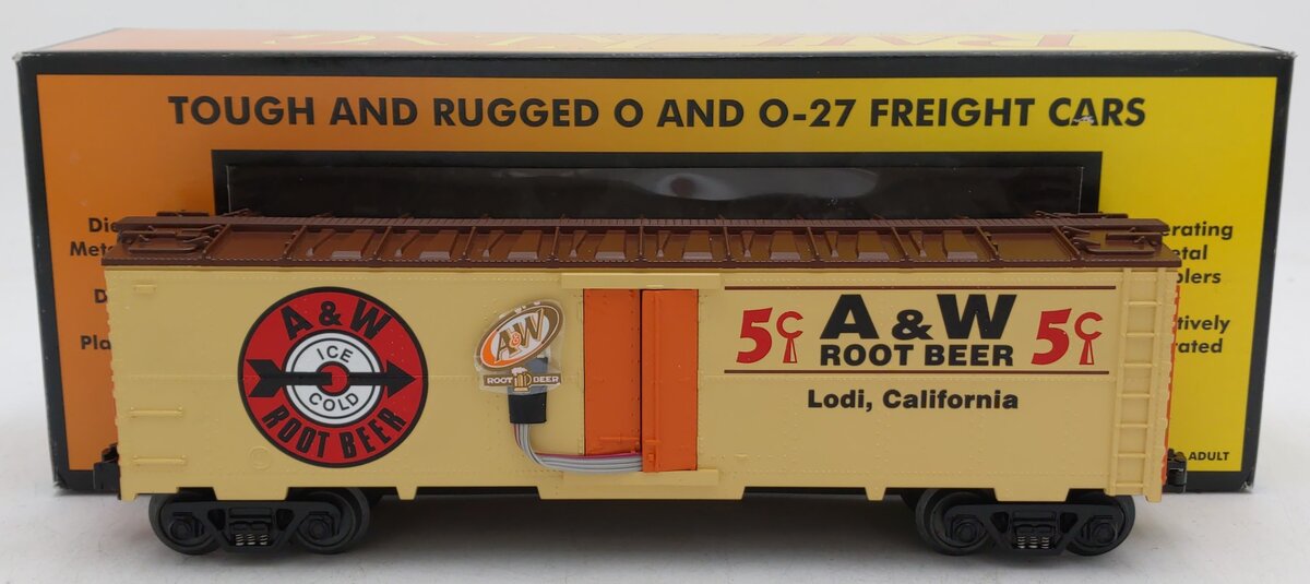 MTH 30-7837 O Gauge A&W Rootbeer Refrigerator Car EX/Box