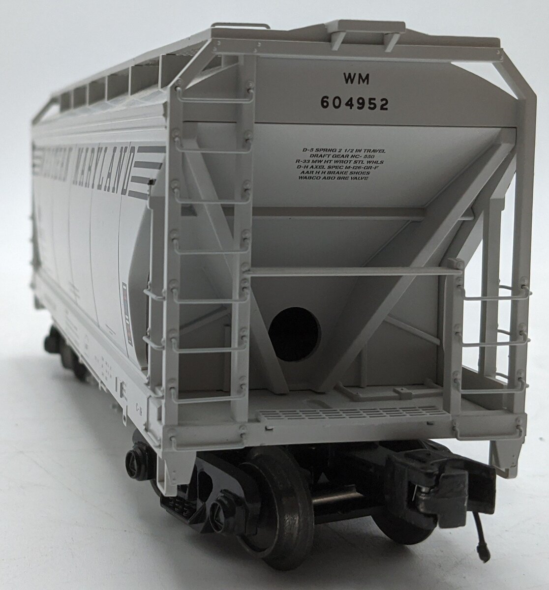 MTH 20-97867 O Western Maryland 2-Bay Centerflow Covered Hopper #604952 EX/Box