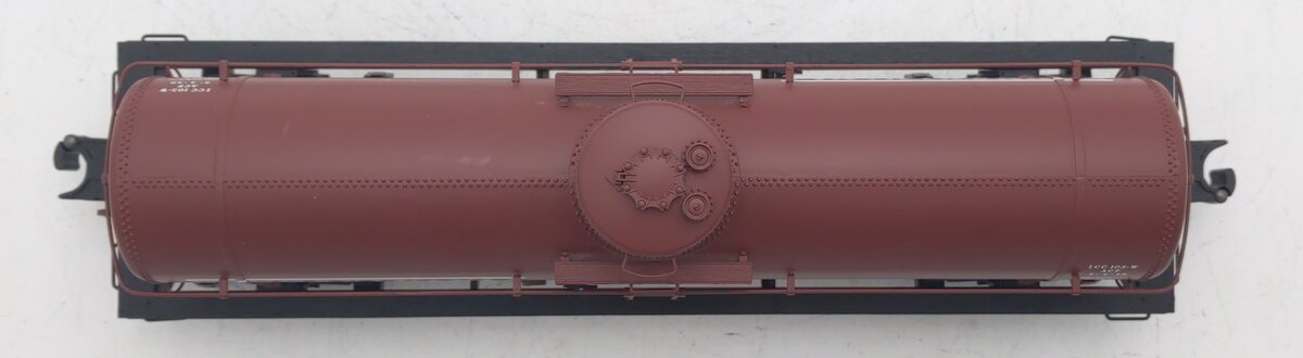 Atlas 3003846-1S O Gauge Pennsylvania 8,000 Gallon Tank Car #498605 (3 Rail) EX/Box