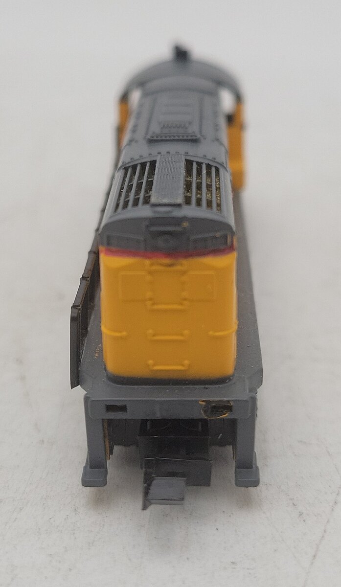 MRC 6987 N Scale Union Pacific C-240 Diesel Locomotive #1401 EX/Box