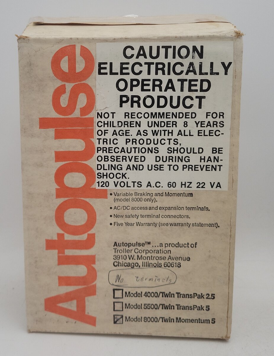 Troller 8000 Autopulse Twin Momentum 5 Transistorized Model Railroad Power Pack EX/Box