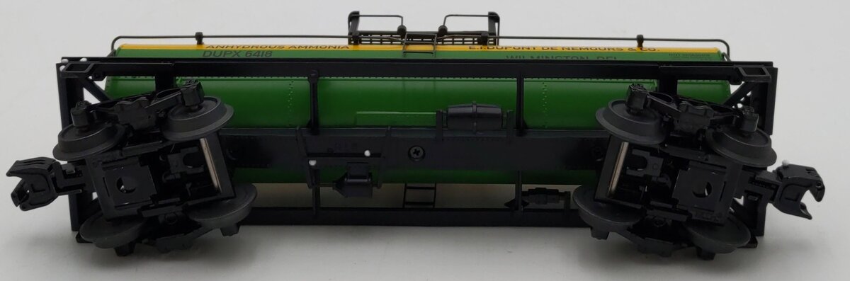 MTH 30-73562 O DuPont Tank Car #6418 LN/Box
