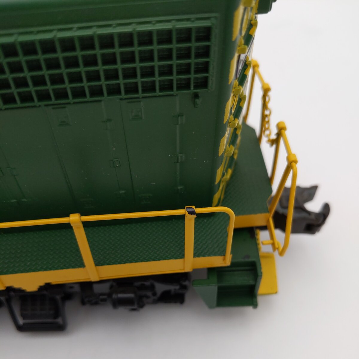 Weaver 7560-LP O Reading GP38-2 Diesel Locomotive #3412 - 3 Rail EX/Box