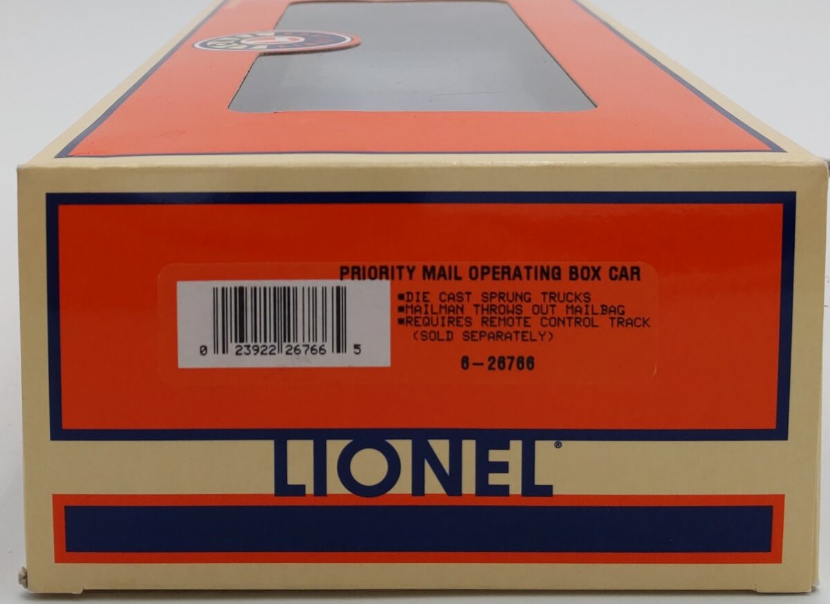Lionel 6-26766 O Gauge Priority Mail Operating Boxcar LN/Box