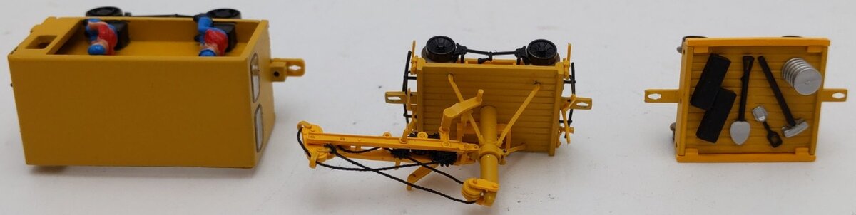 Bachmann/Spectrum 16946 HO Scale Maintenance-of-Way Speeder W/Crane & Work Cart EX/Box