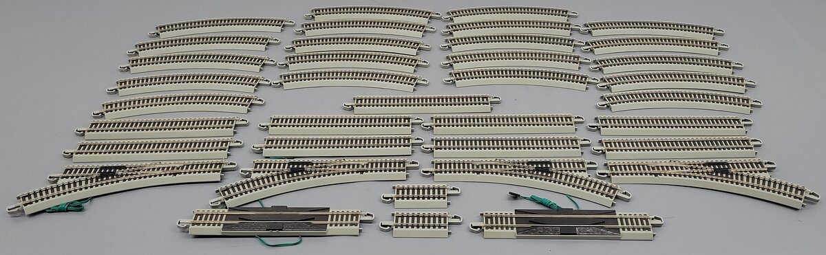 Bachmann 44497 HO Steel Alloy Your First Railroad E-Z Track Expansion Pack EX/Box