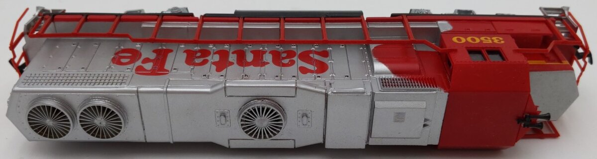 Life Like 8294 HO Santa Fe Powered A Diesel Locomotive #3500 EX/Box