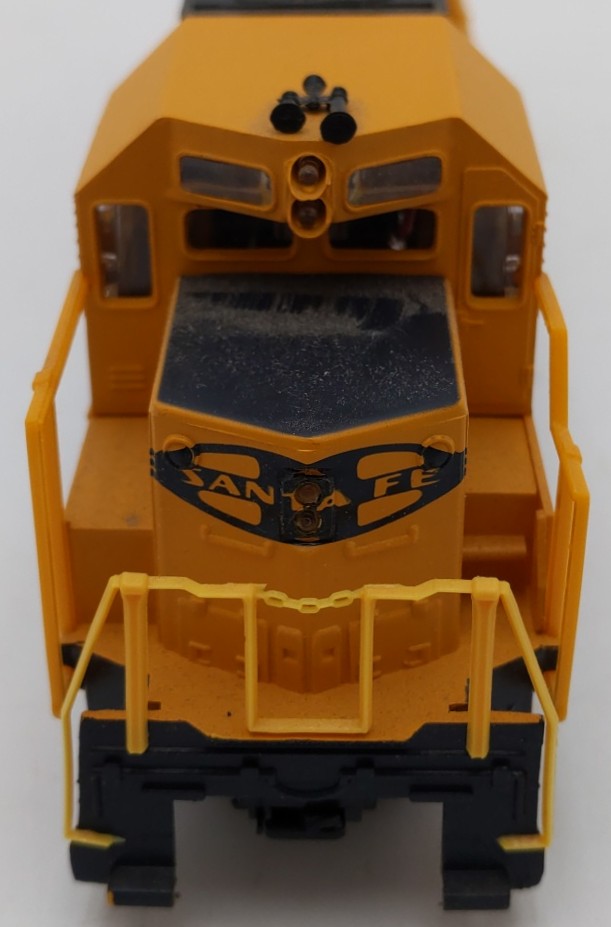 Life Like 3500 HO Santa Fe Powered Diesel Locomotive EX/Box