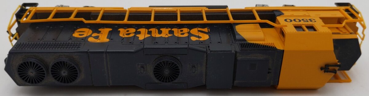 Life Like 3500 HO Santa Fe Powered Diesel Locomotive EX/Box
