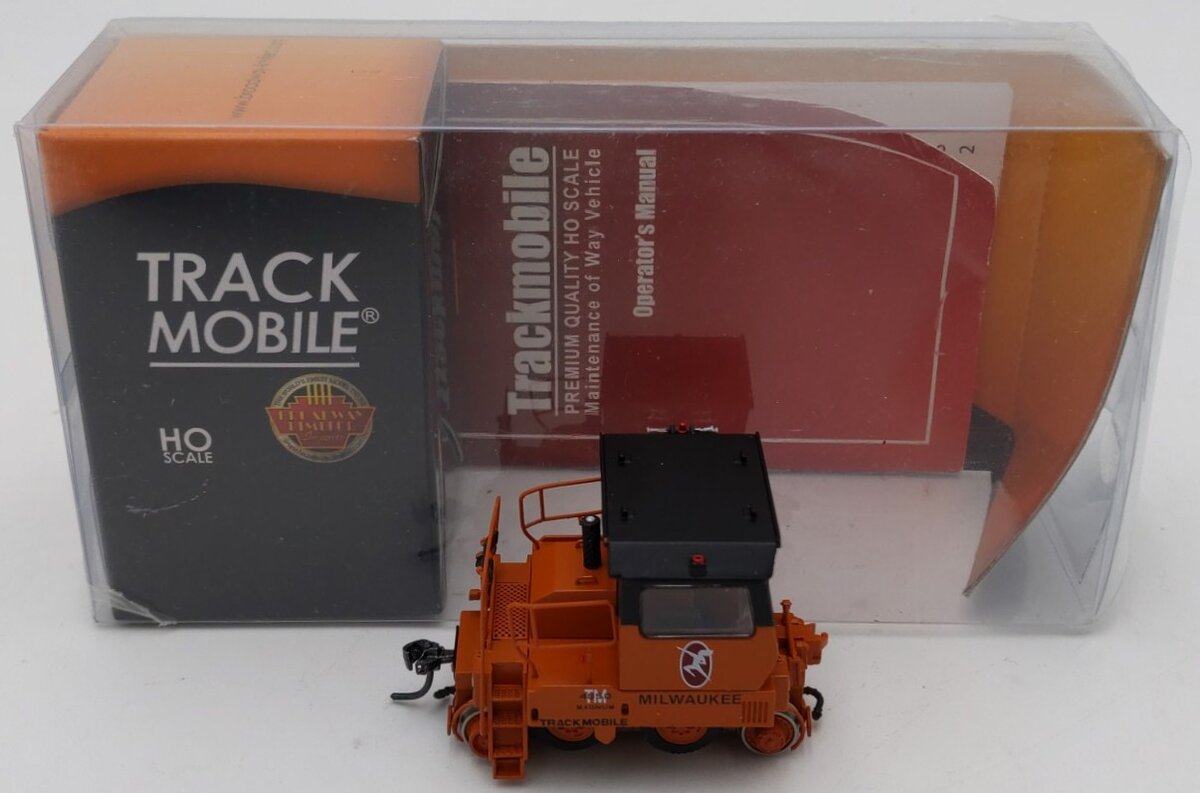 Broadway Limited 6011 HO Milwaukee Road Trackmobile™ Industrial Switcher EX/Box