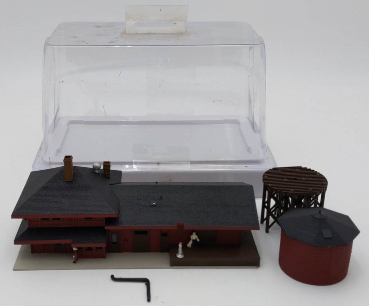 Walthers 933-3827 N Grand Junction Depot Building Kit/Box
