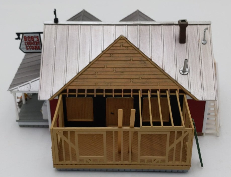 Woodland Scenics BR5031 HO Built-&-Ready Country Store Expansion Building EX/Box