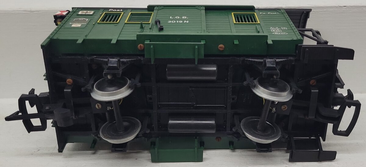 LGB 3019N G Scale Green Post Boxcar (Metal Wheels) EX/Box