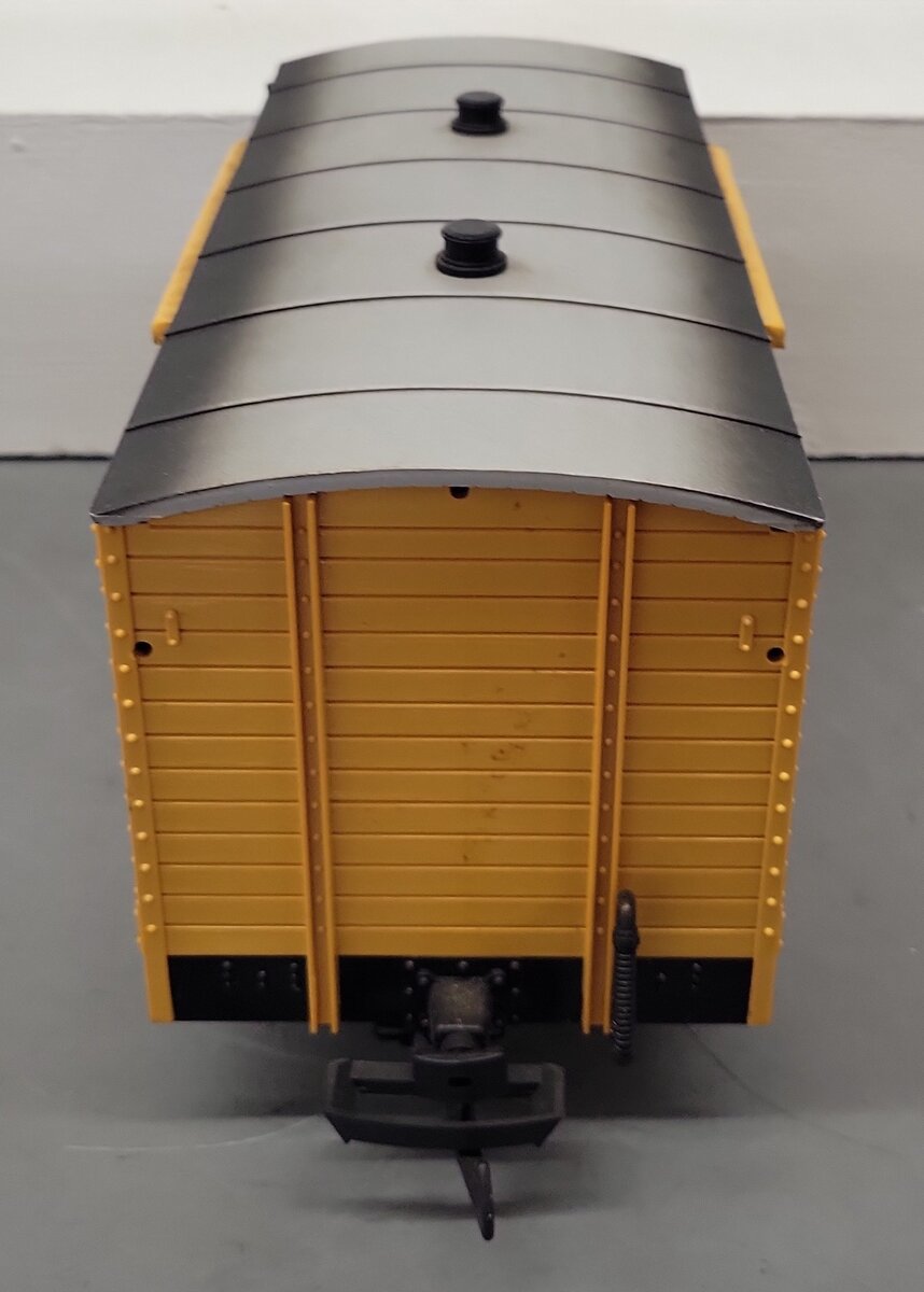 LGB 4033 G Scale Chiquita Boxcar #4033 - Custom Track Cleaning Car VG/Box