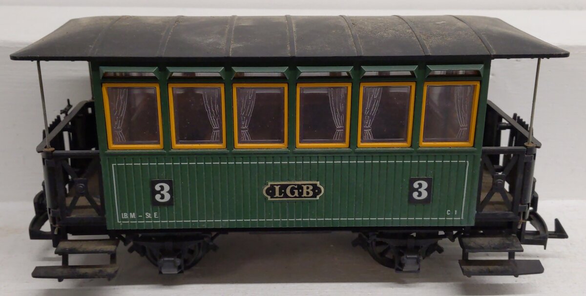 LGB 3040 G Scale LGB 3rd Class Green Coach Car #3 VG