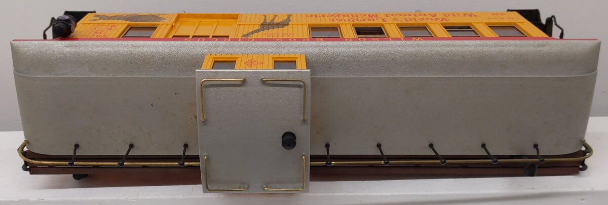 LGB 4075-DG G Scale Wilson Bros. Circus Caboose #28 EX/Box