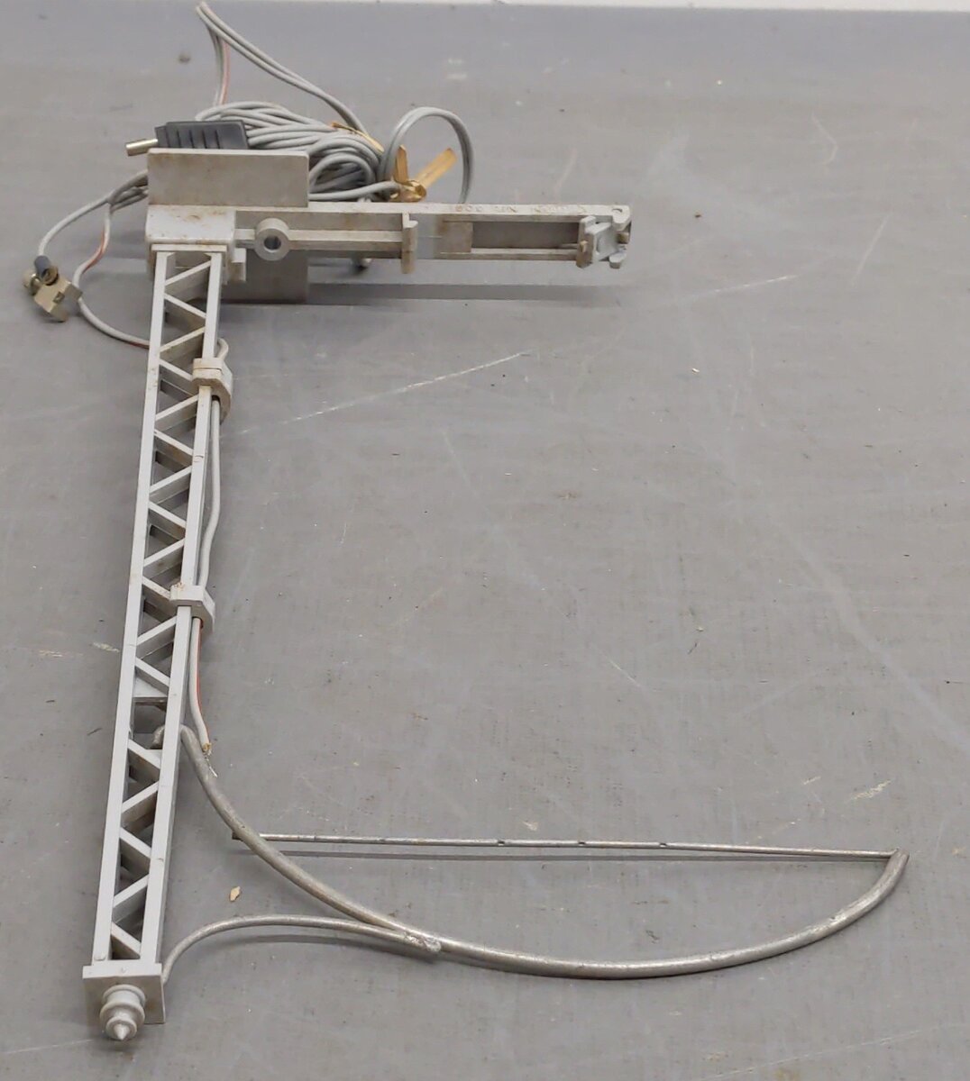 LGB 6001 G Scale Catenary Pole EX/Box
