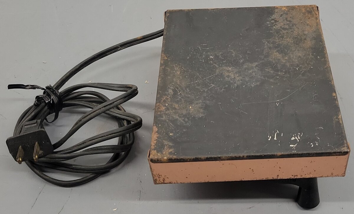 MRC 501 HO Scale Throttlepack Train Control/Box