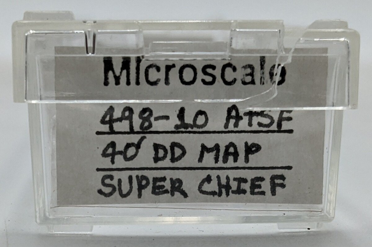 Micro-Trains 448-10 N ATSF DD Map & 'The Super Chief' Boxcar #64507 LN/Box