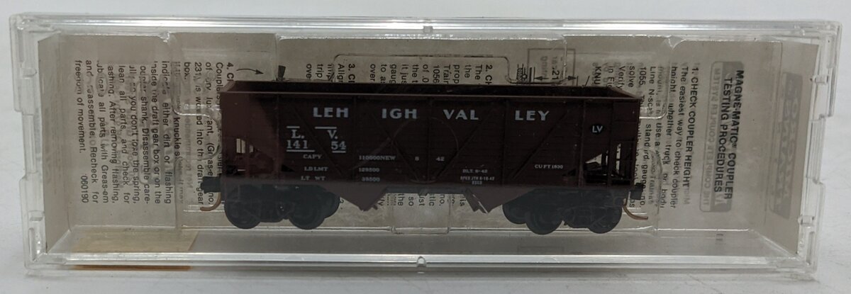 Micro-Trains 05700030 N Lehigh Valley 33' Twin Bay Composite Side Hopper #14154 VG/Box