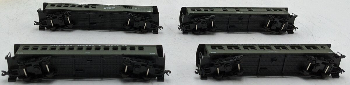 Roundhouse 89416 N A.T.&S.F. Ready-To-Run Passenger Cars (Pack of 4) LN/Box