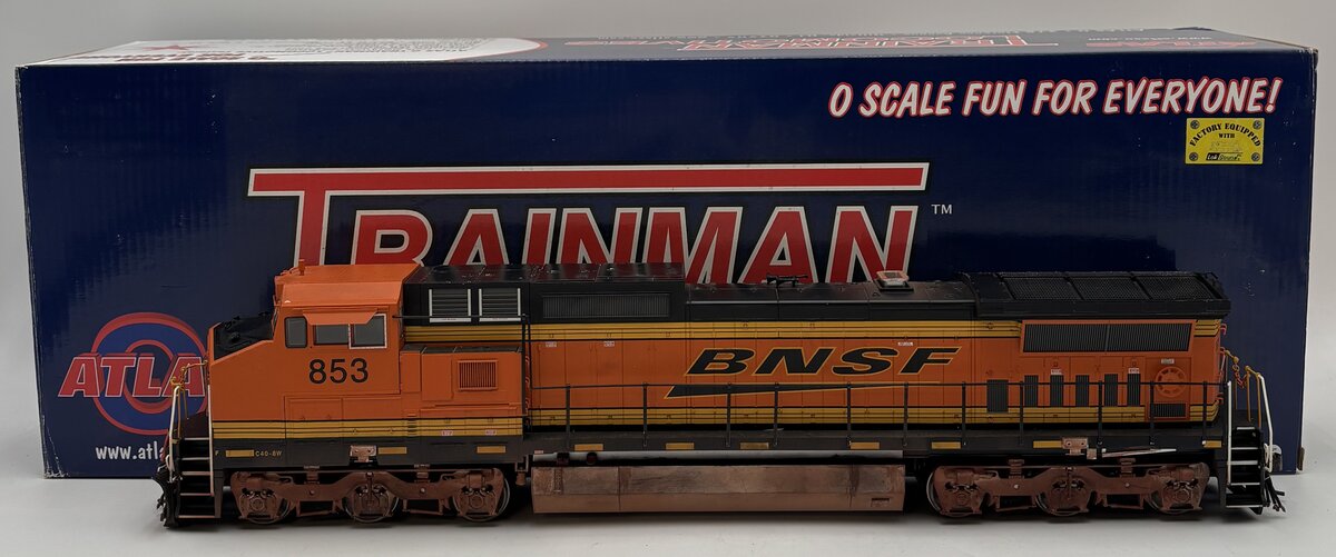 Atlas 20052002 O Trainman BNSF ESU Dash 8-40CW Locomotive #853 (2-Rail DCC)/Box