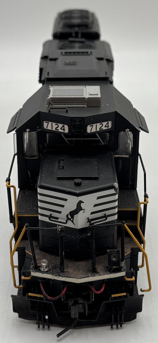 Atlas 3258-4 O Norfolk Southern Powered GP60 Locomotive #7124 (2-Rail DC/DCC) VG/Box